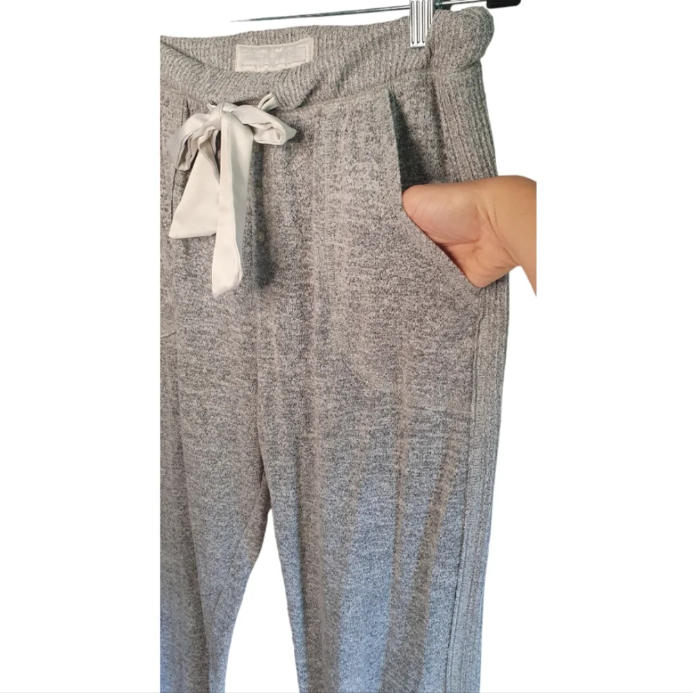 Abercrombie & Fitch Gray Pajama Pants - Picture 2 of 10